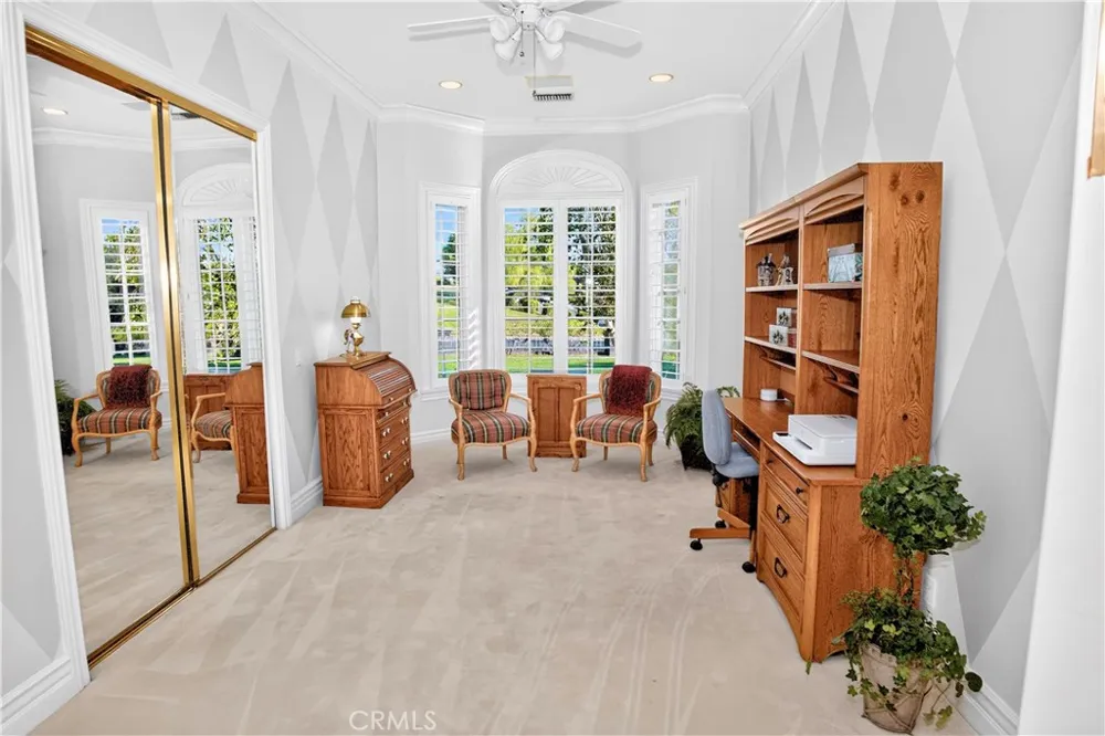 25423 Brassie Lane La Verne, CA 91750