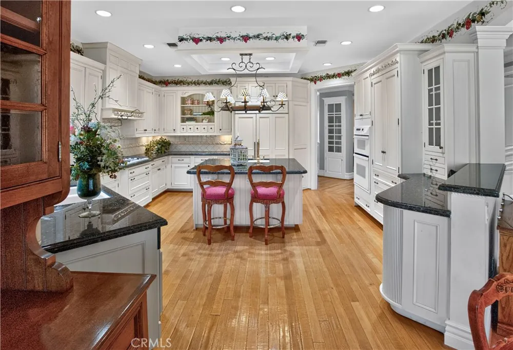 25423 Brassie Lane La Verne, CA 91750
