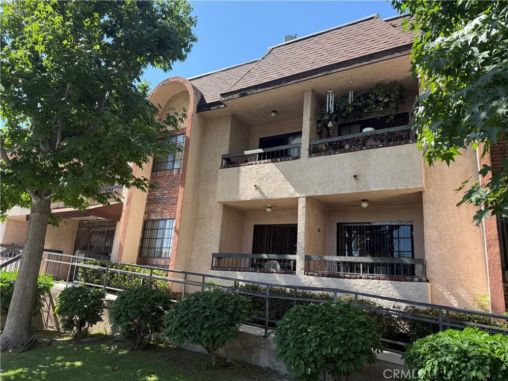 211 Magnolia Avenue #106 Glendale, CA 91502