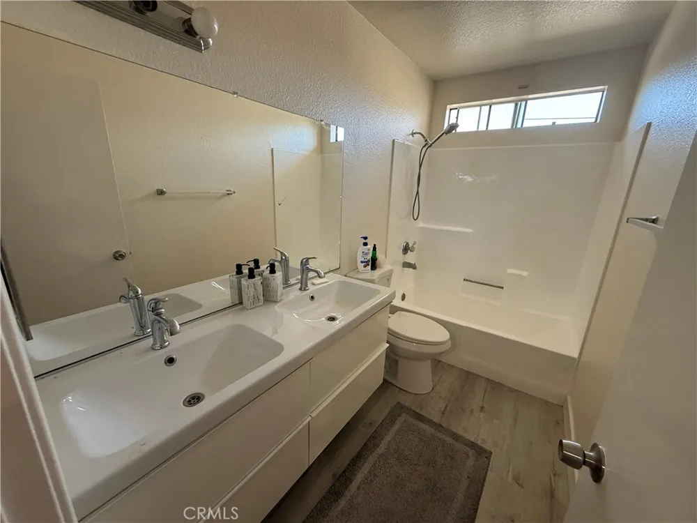 211 Magnolia Avenue #106 Glendale, CA 91502