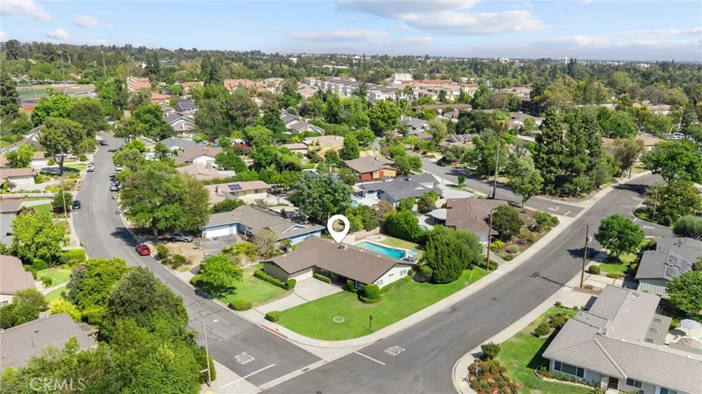 698 Wellesley Claremont, CA 91711