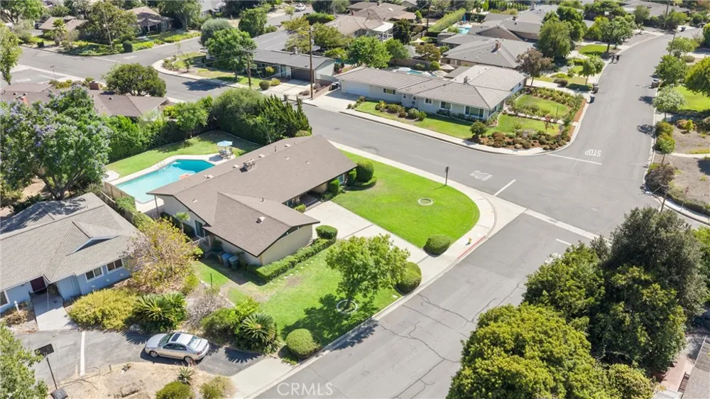 698 Wellesley Claremont, CA 91711