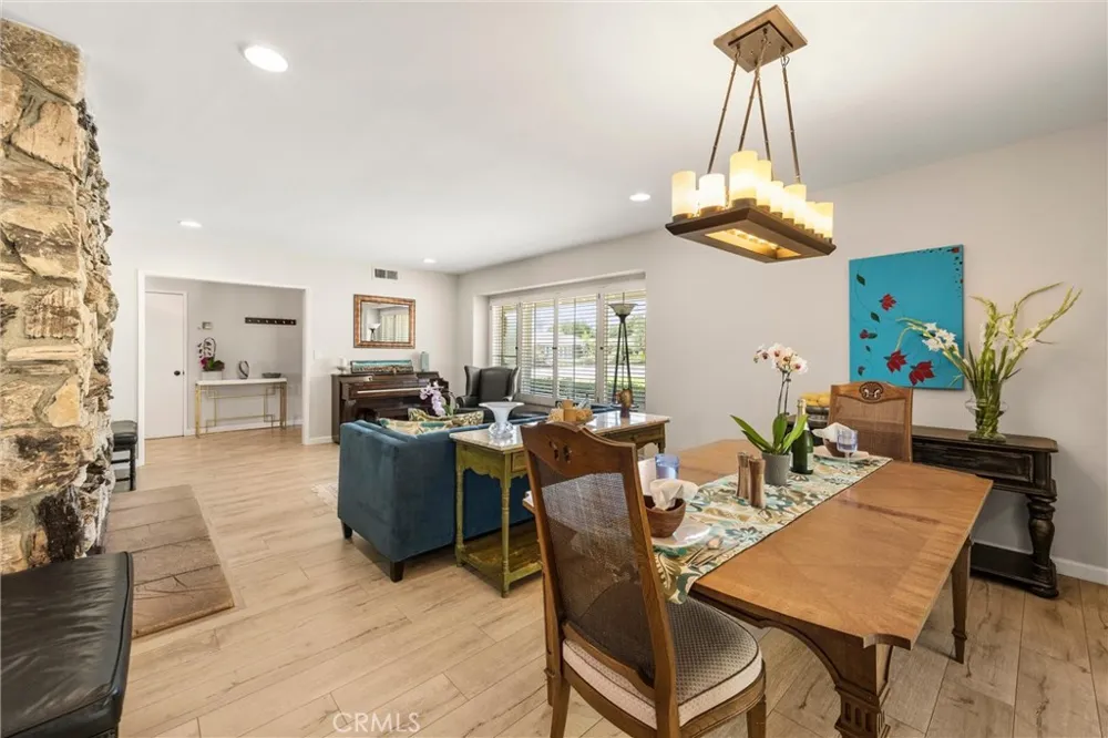 698 Wellesley Claremont, CA 91711