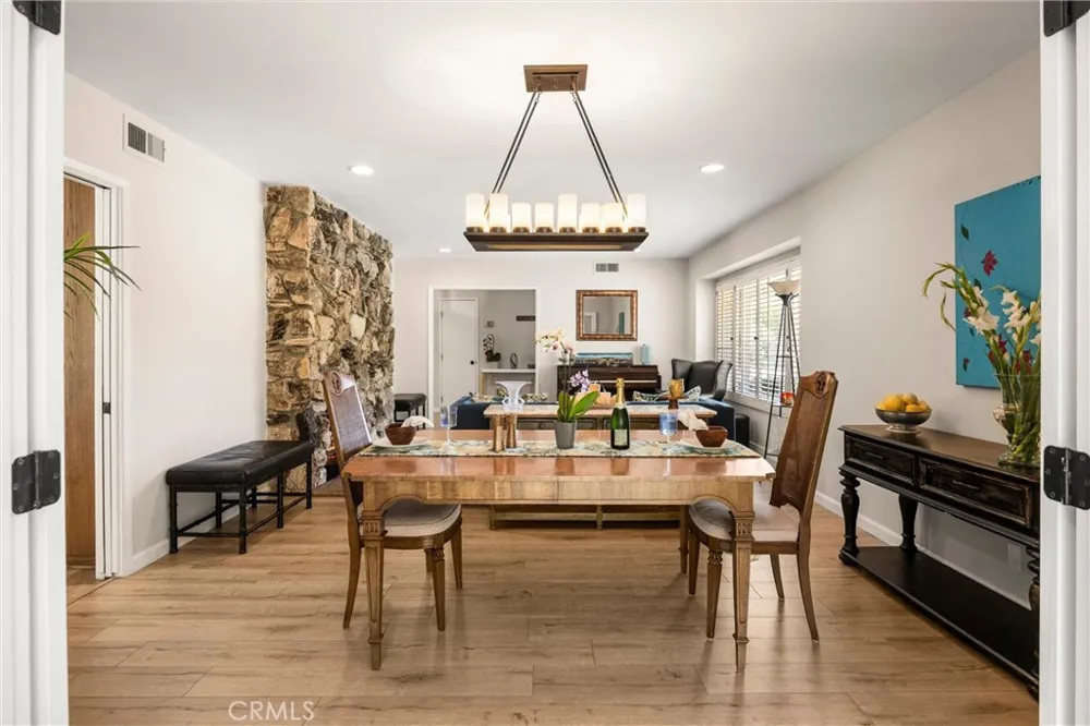 698 Wellesley Claremont, CA 91711