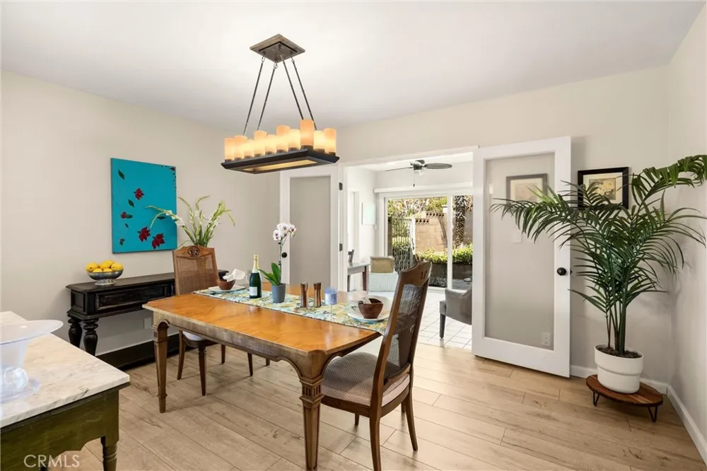 698 Wellesley Claremont, CA 91711