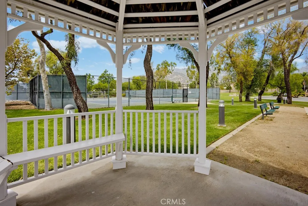 2253 Jasmine Avenue Upland, CA 91784