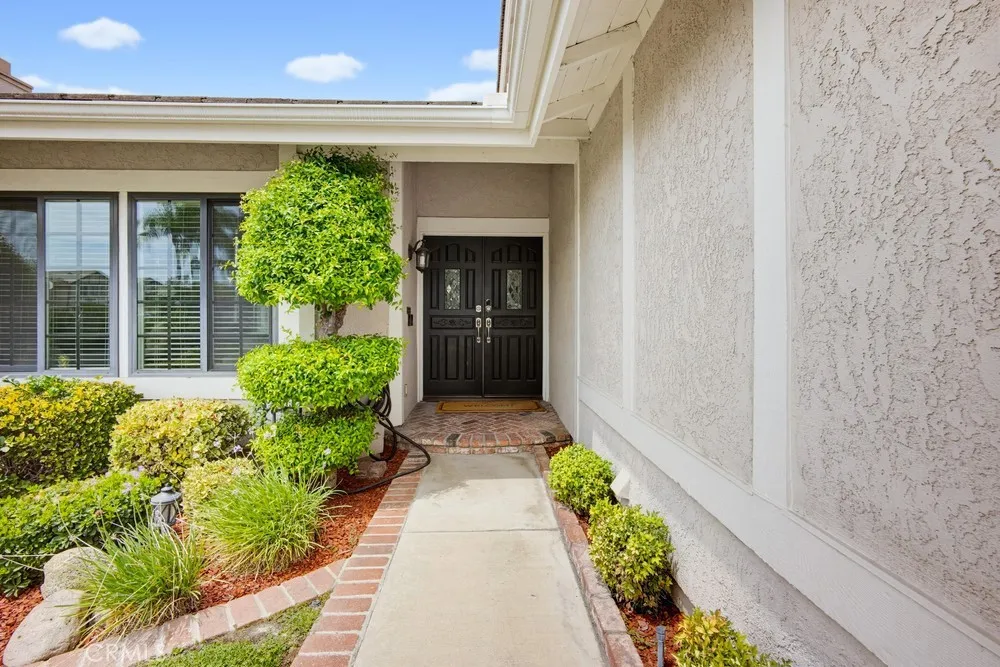 2253 Jasmine Avenue Upland, CA 91784