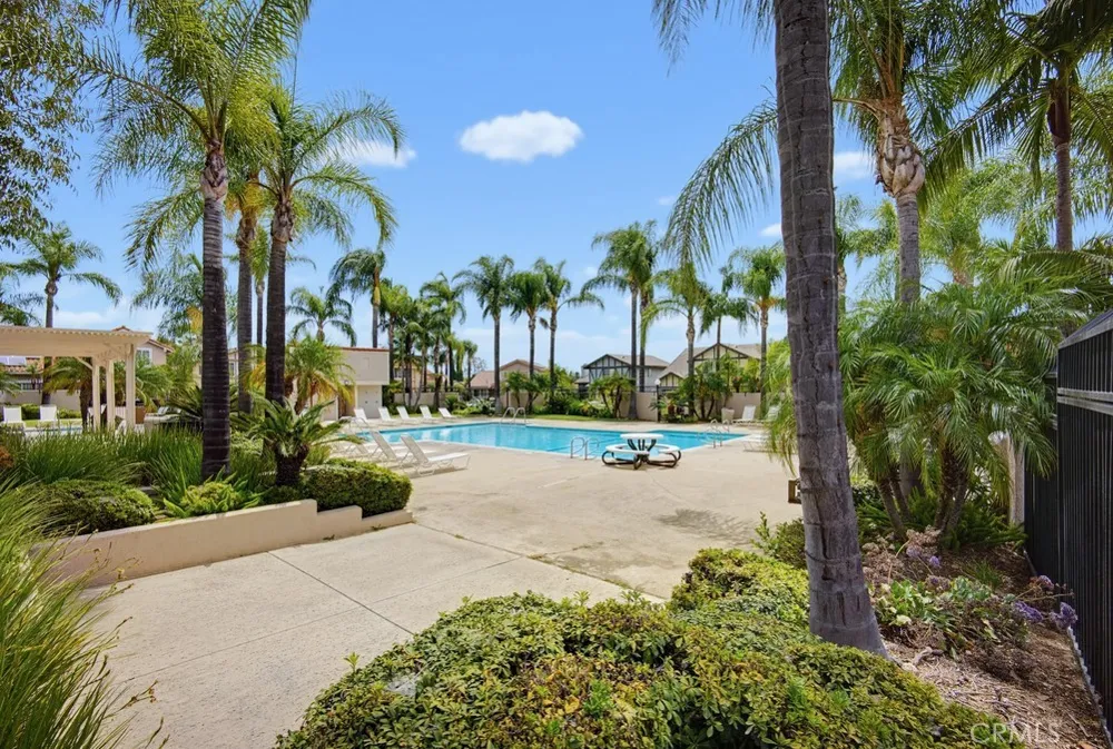 2253 Jasmine Avenue Upland, CA 91784