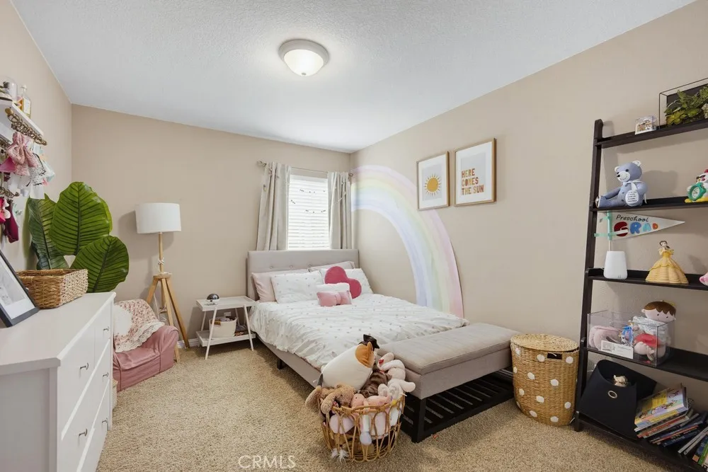 2253 Jasmine Avenue Upland, CA 91784