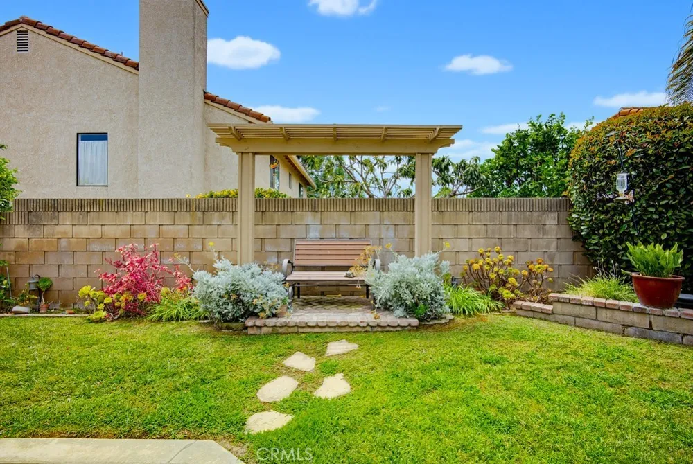 2253 Jasmine Avenue Upland, CA 91784