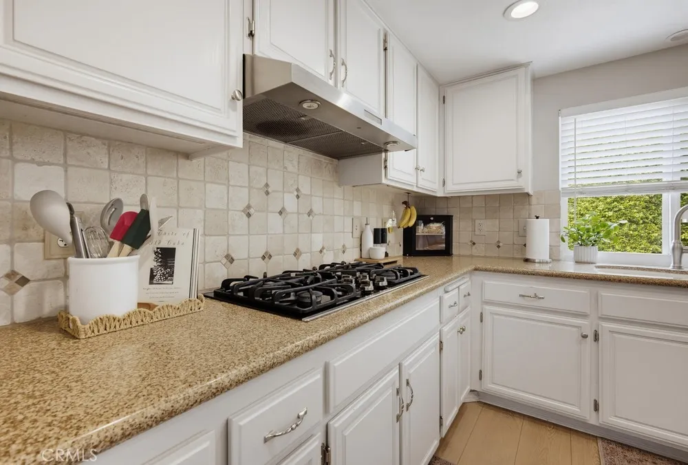 2253 Jasmine Avenue Upland, CA 91784