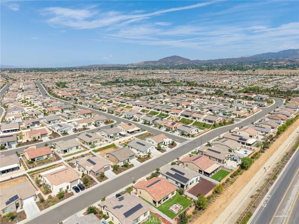 1510 Sky Vista Beaumont, CA 92223