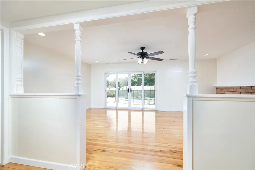 205 Hacienda Avenue Glendora, CA 91741