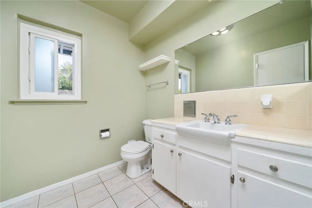 205 Hacienda Avenue Glendora, CA 91741