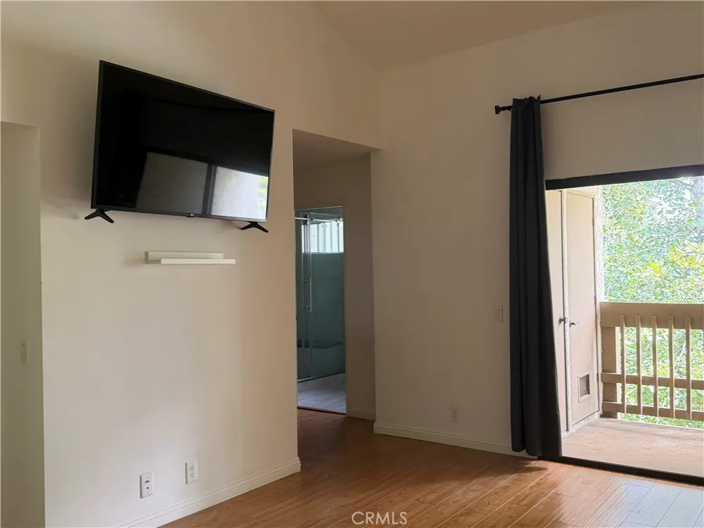 8522 Village Rosemead, CA 91770