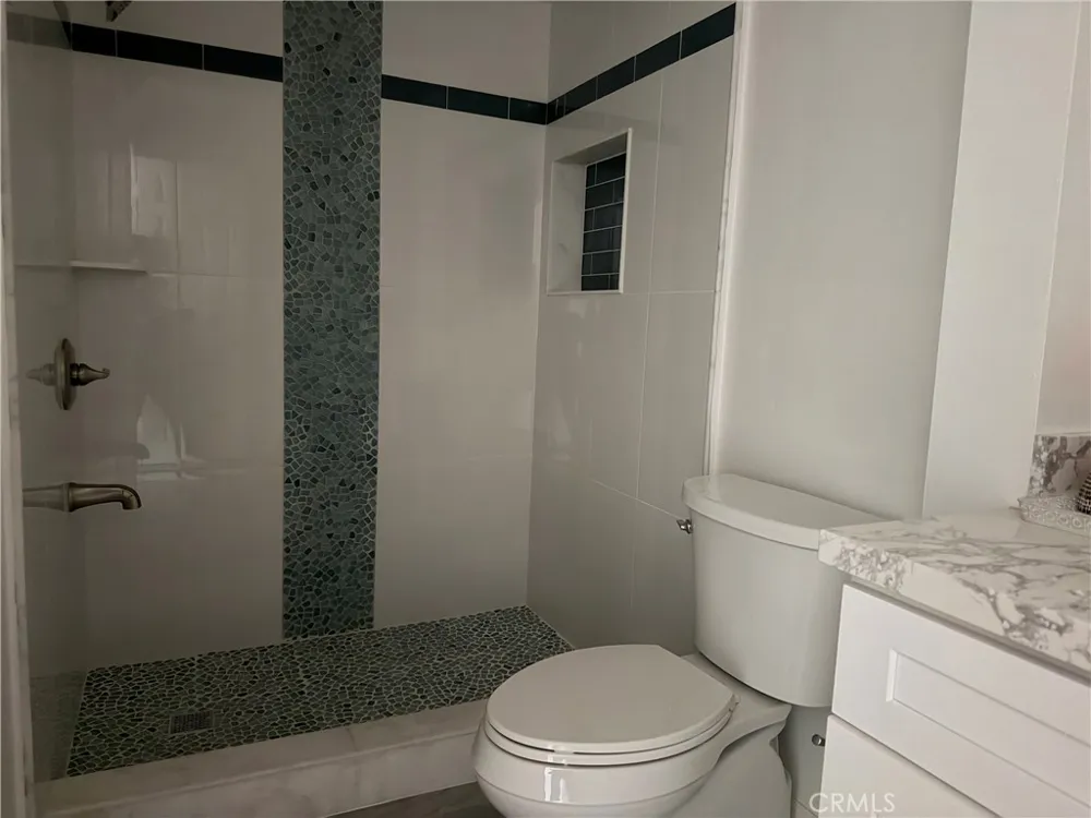 8522 Village Rosemead, CA 91770