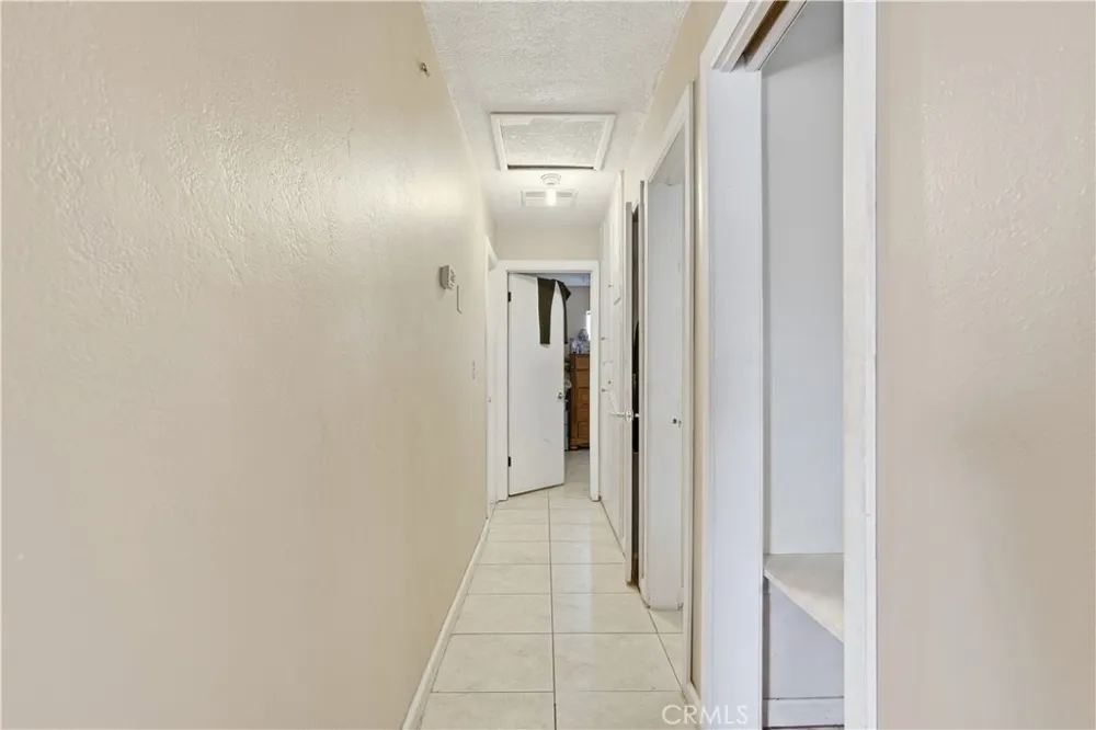 32438 Kentucky Yucaipa, CA 92399
