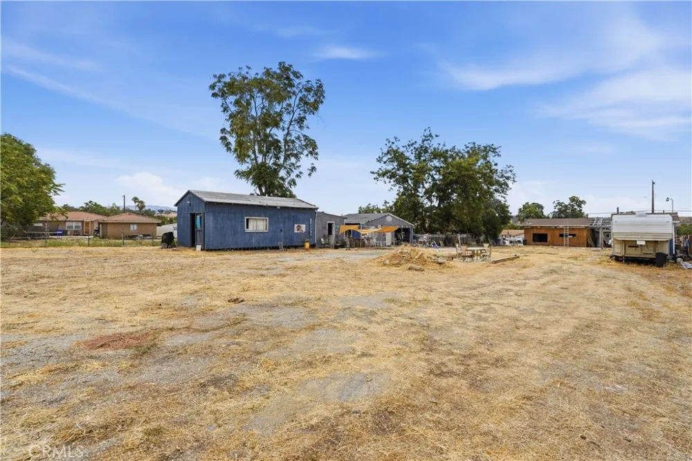 32438 Kentucky Yucaipa, CA 92399