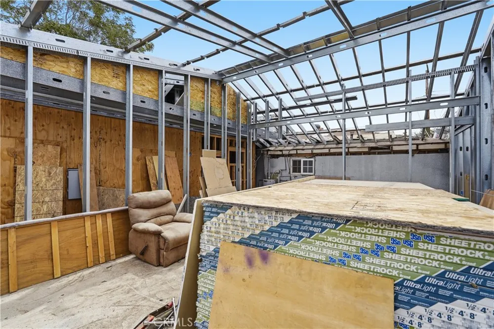32438 Kentucky Yucaipa, CA 92399