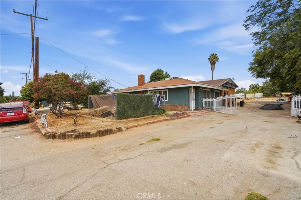 32438 Kentucky Yucaipa, CA 92399
