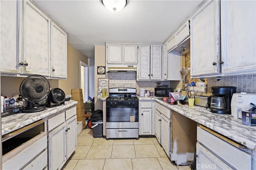 32438 Kentucky Yucaipa, CA 92399