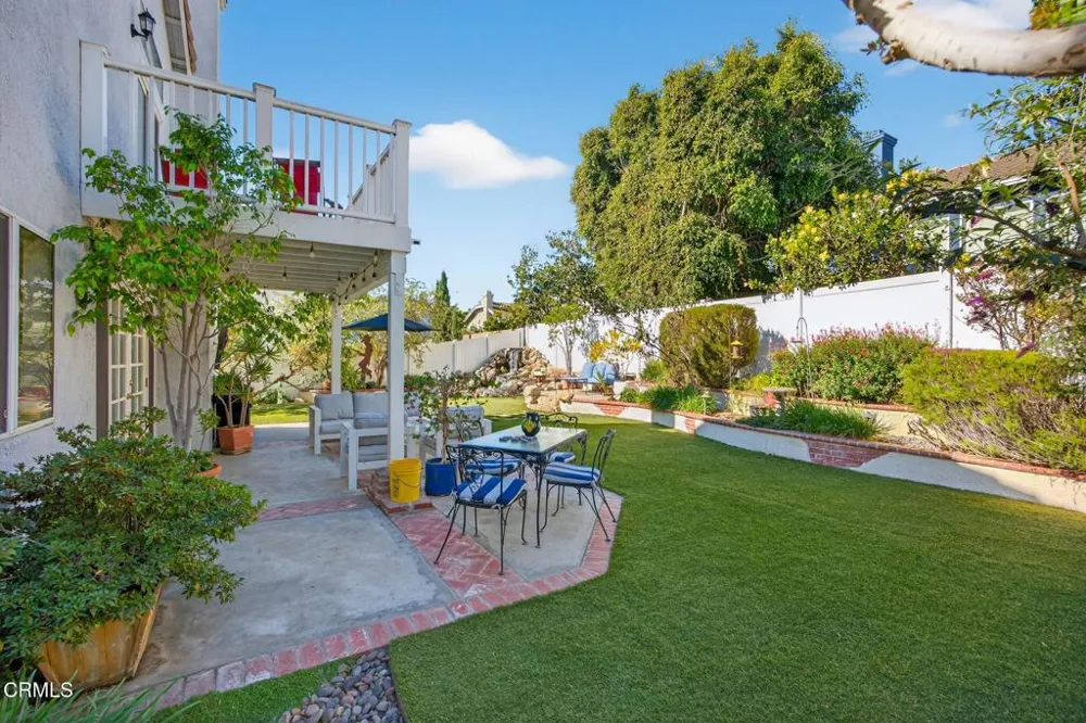 9305 Hollister Street Ventura, CA 93004