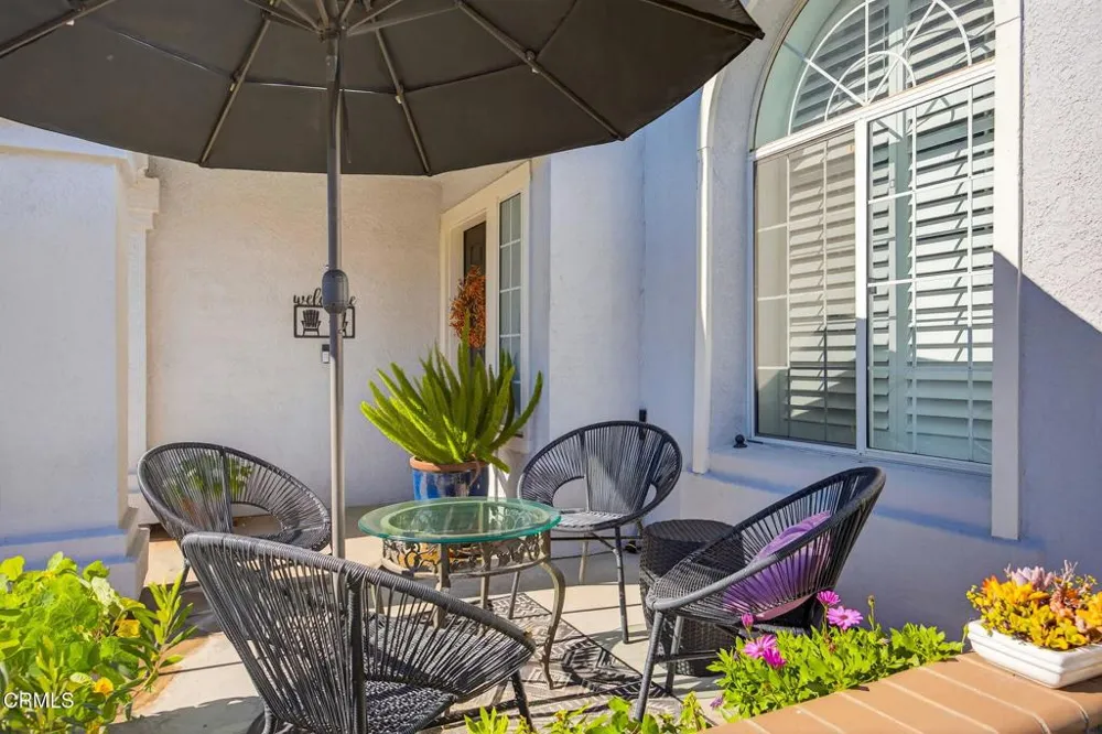 9305 Hollister Street Ventura, CA 93004