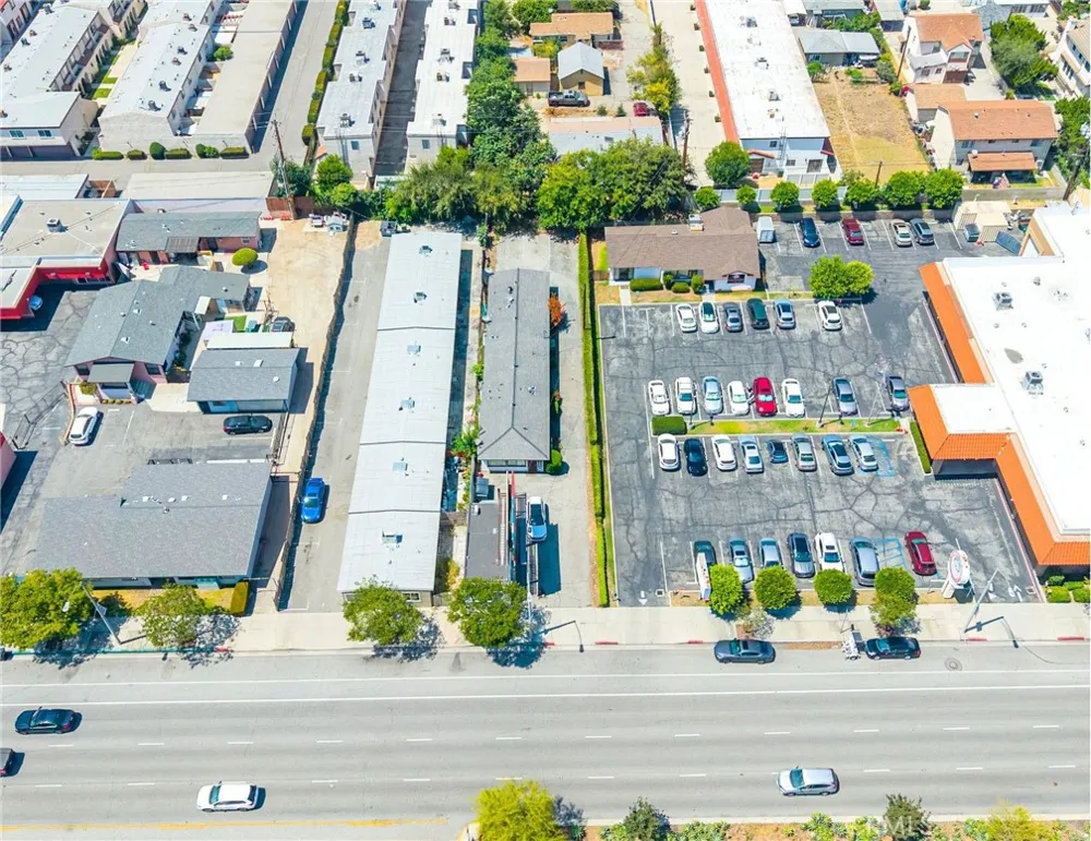 1341 E Las Tunas Drive San Gabriel, CA 91776