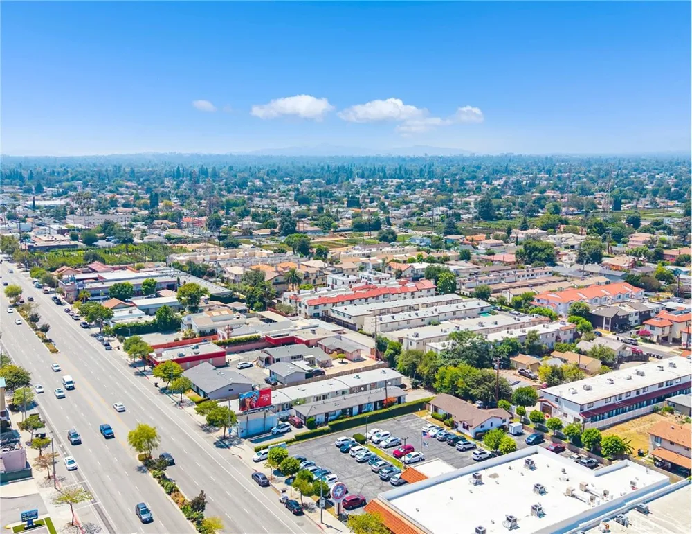 1341 E Las Tunas Drive San Gabriel, CA 91776