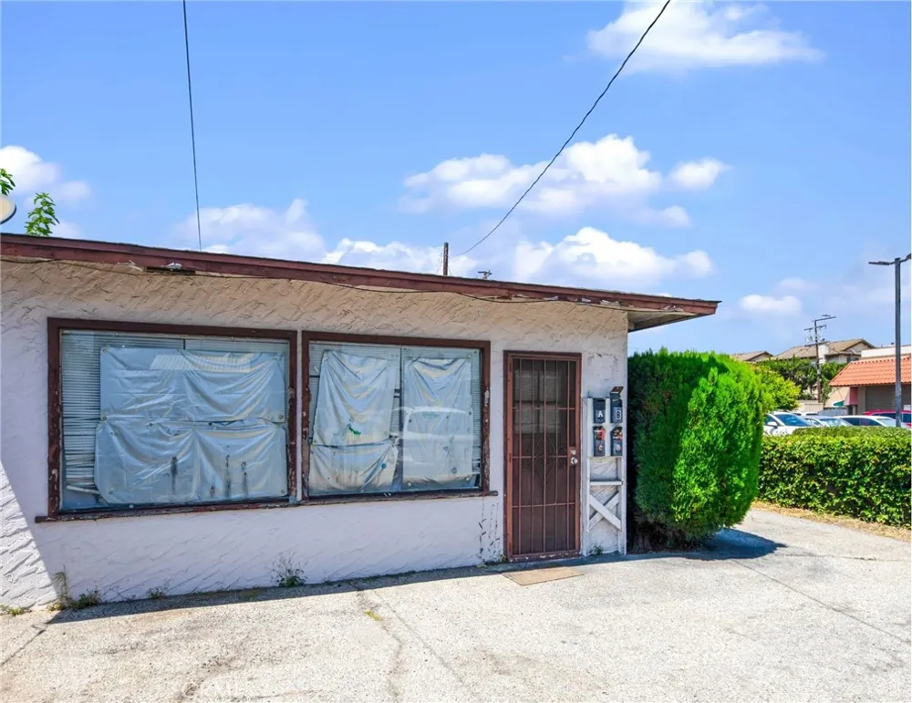 1341 E Las Tunas Drive San Gabriel, CA 91776