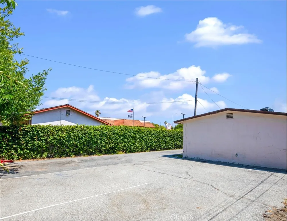 1341 E Las Tunas Drive San Gabriel, CA 91776