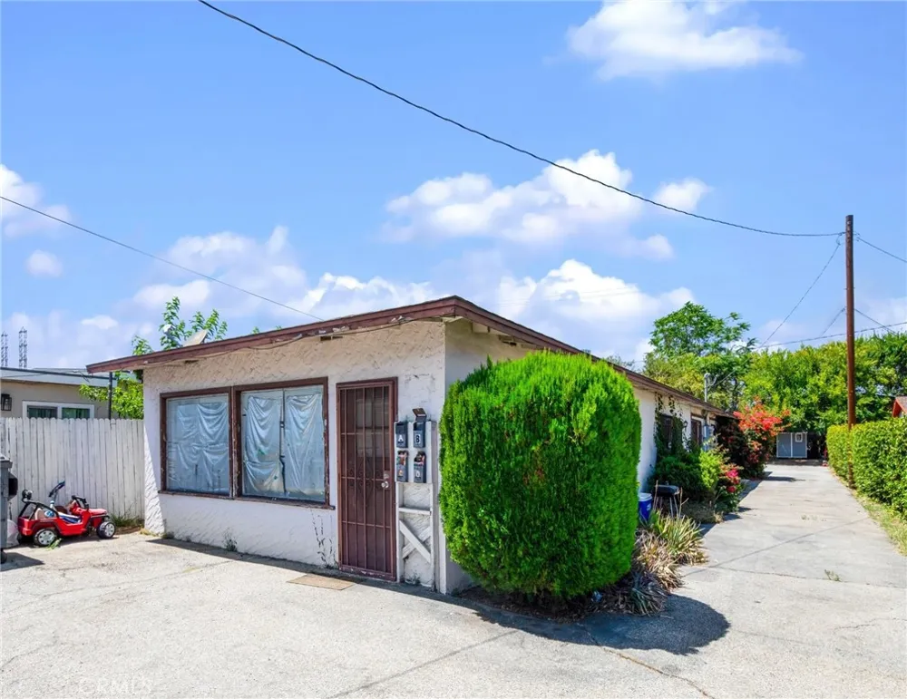 1341 E Las Tunas Drive San Gabriel, CA 91776