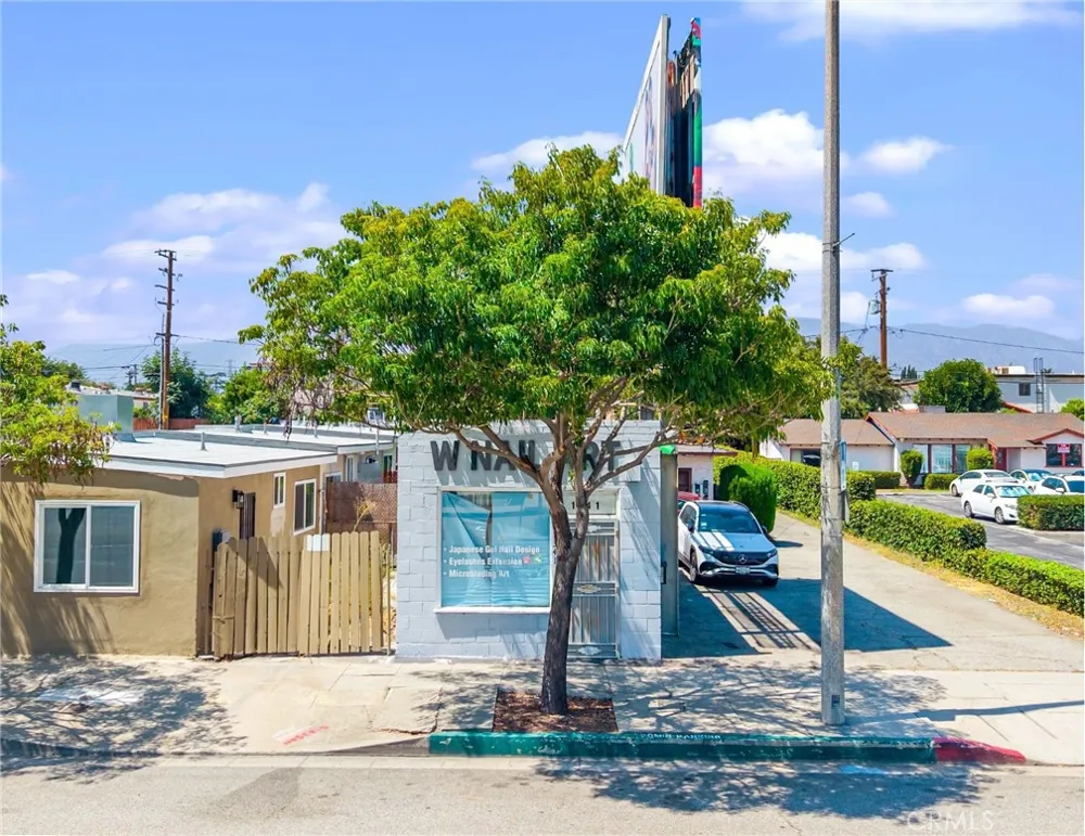 1341 E Las Tunas Drive San Gabriel, CA 91776