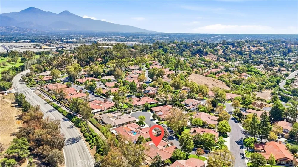 1715 Calle De Oro Pomona, CA 91768
