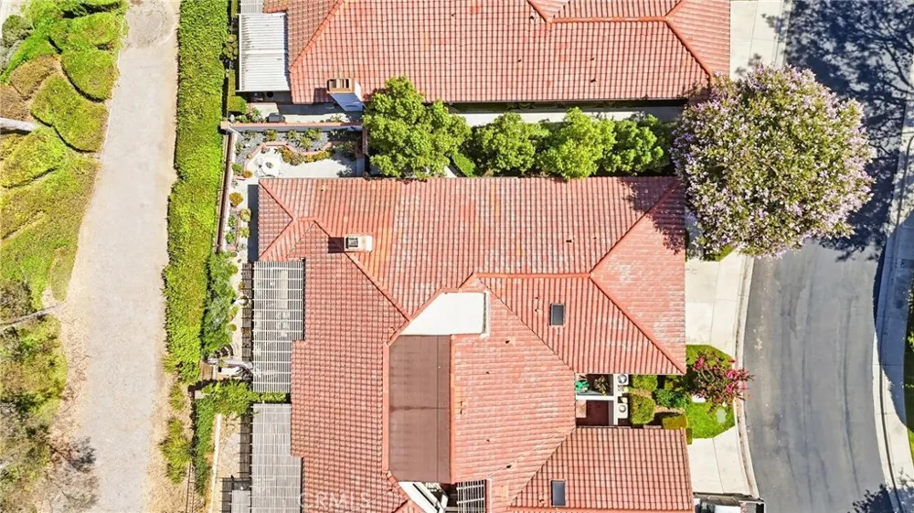 1715 Calle De Oro Pomona, CA 91768