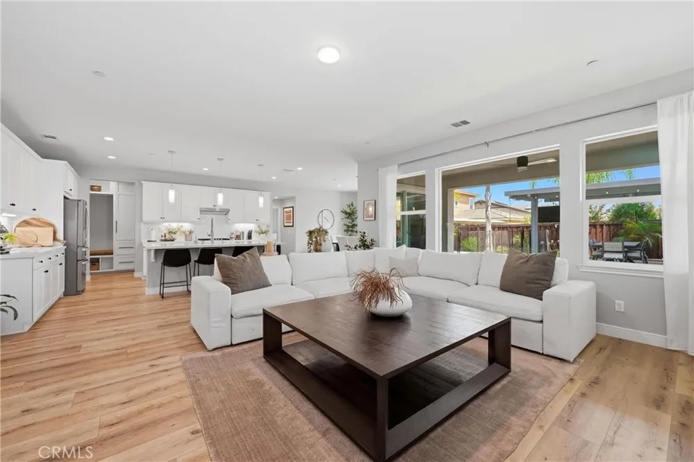 29682 Caravel Menifee, CA 92585