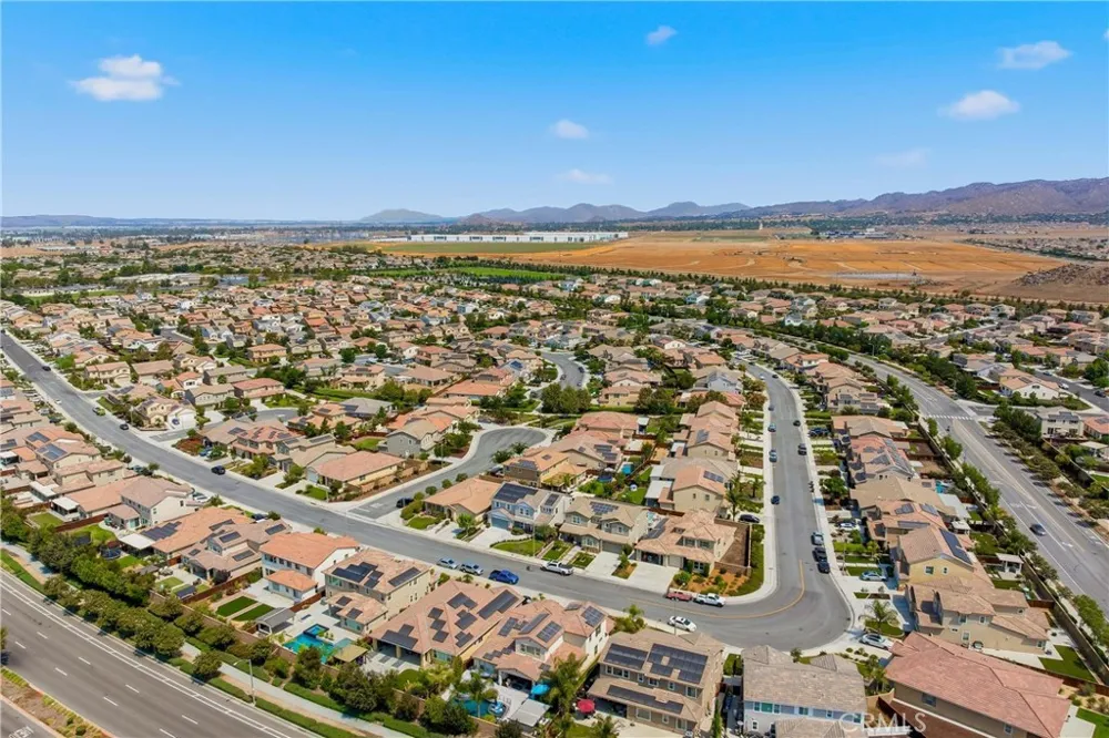 29682 Caravel Menifee, CA 92585