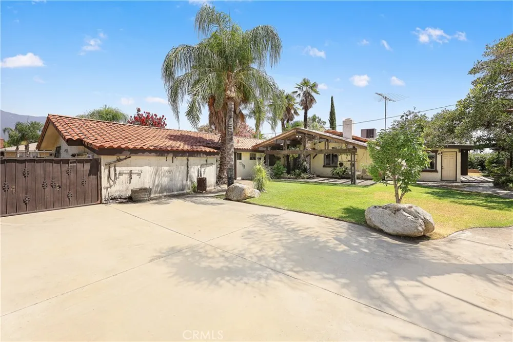 13021 Vista Rancho Cucamonga, CA 91739
