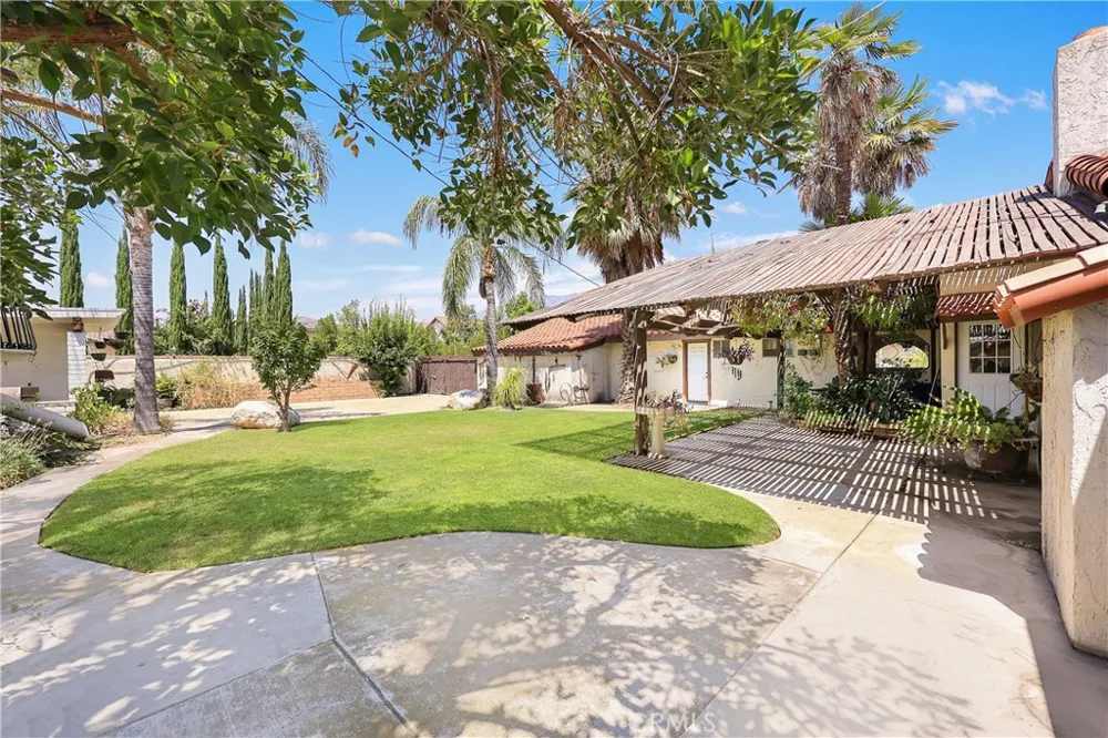 13021 Vista Rancho Cucamonga, CA 91739