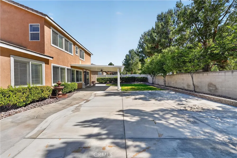 7092 Leighton Drive Eastvale, CA 92880