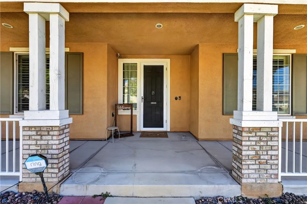 7092 Leighton Drive Eastvale, CA 92880