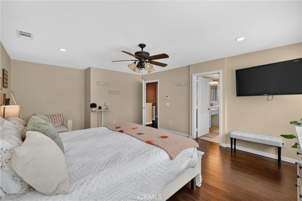 7092 Leighton Drive Eastvale, CA 92880
