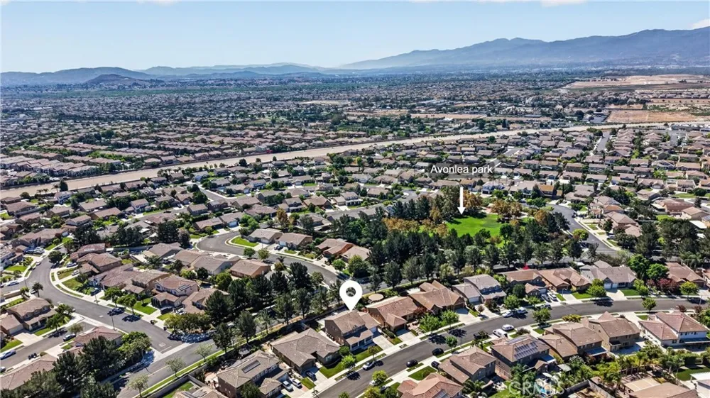 7092 Leighton Drive Eastvale, CA 92880