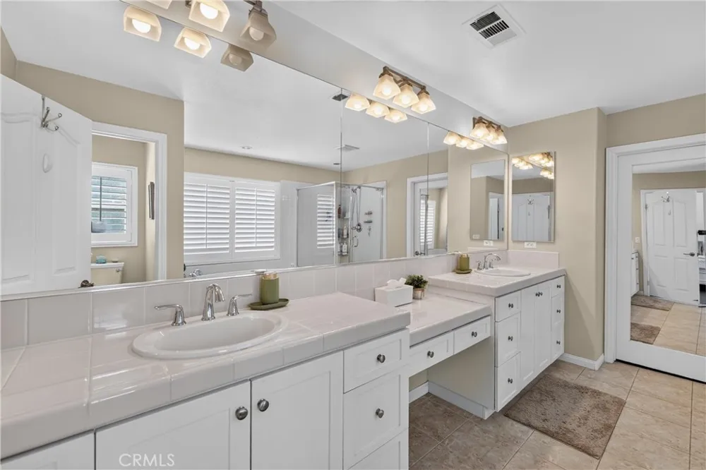 7092 Leighton Drive Eastvale, CA 92880