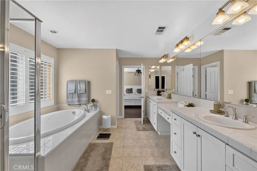 7092 Leighton Drive Eastvale, CA 92880
