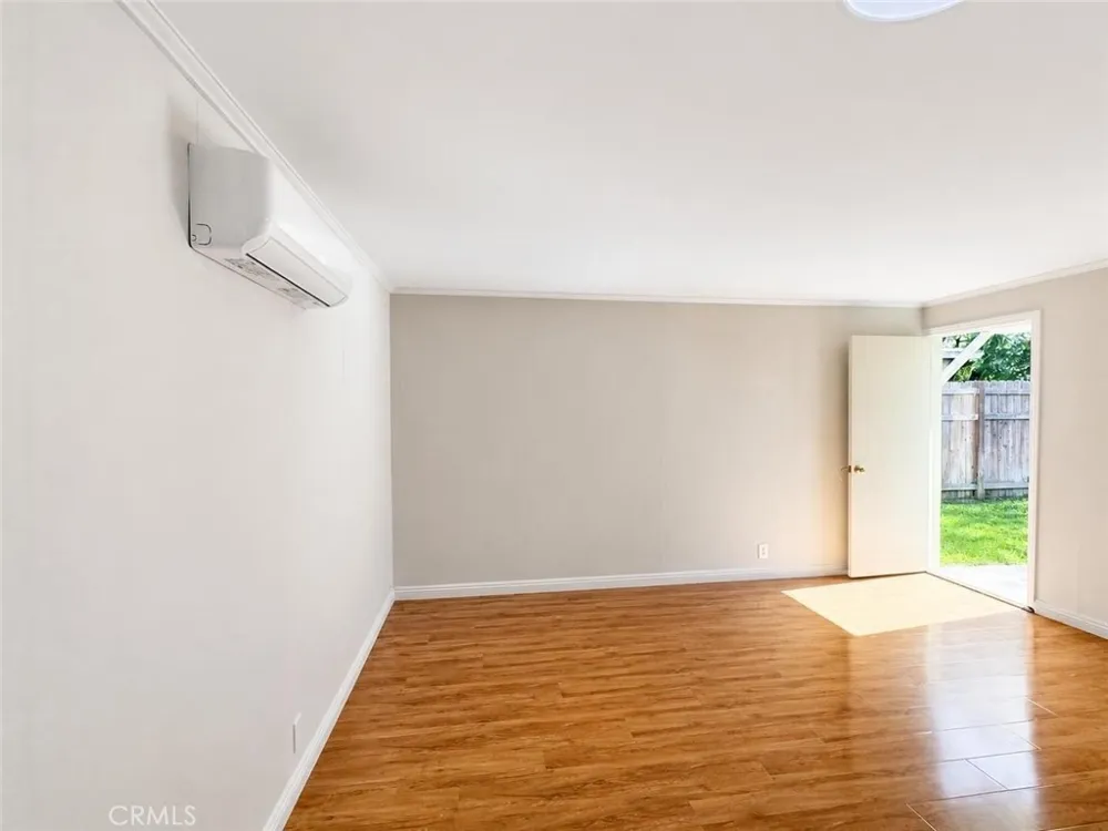 468 Jeffries Monrovia, CA 91016