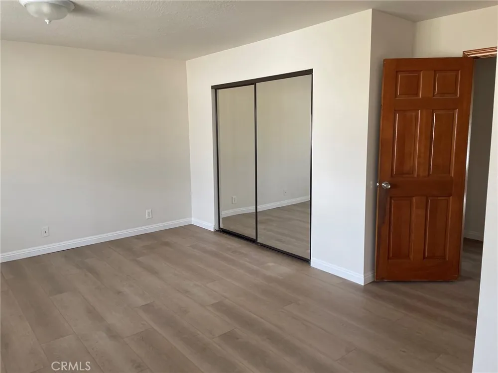 16145 Tao Apple Valley, CA 92307