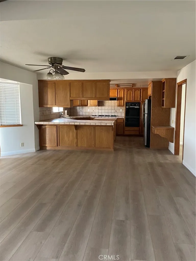 16145 Tao Apple Valley, CA 92307