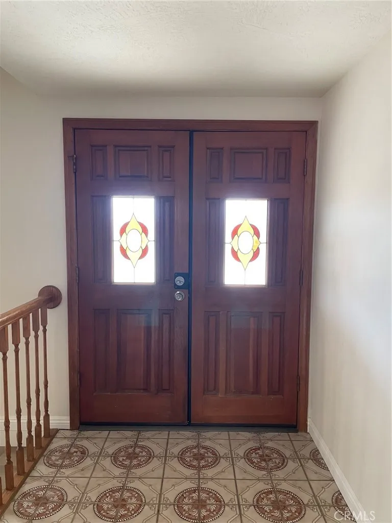 16145 Tao Apple Valley, CA 92307