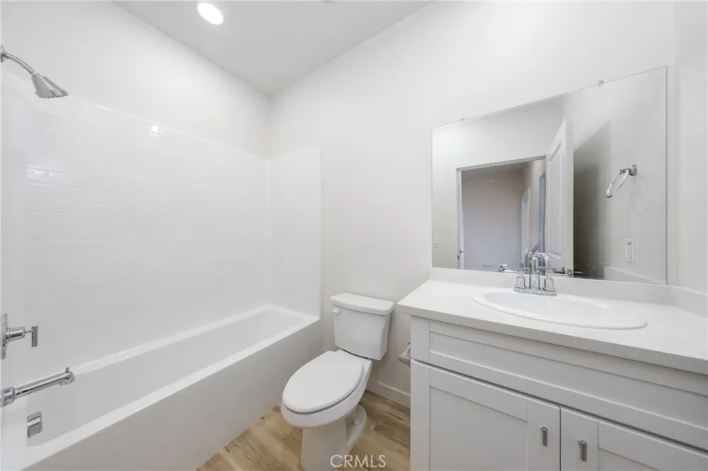 8185 Amerena Way Fontana, CA 92335